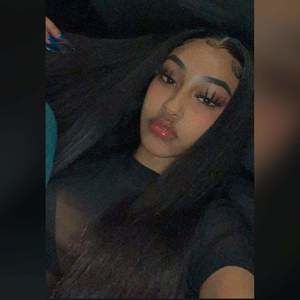 Meet your Posher, Halie